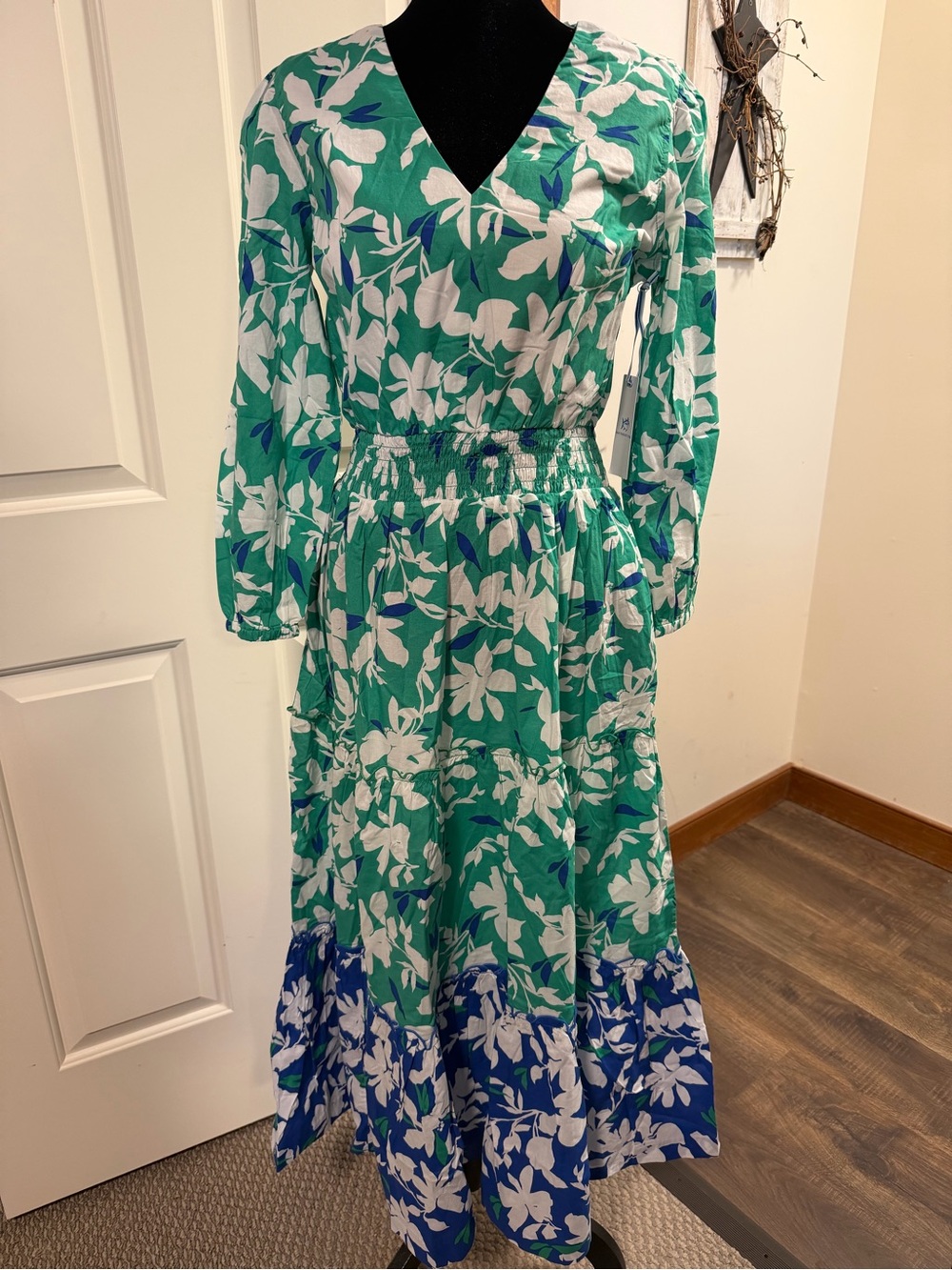 Southern Tide Long Sleeve Floral Maxi Dress NWT Resort Style - Picture 2 of 9